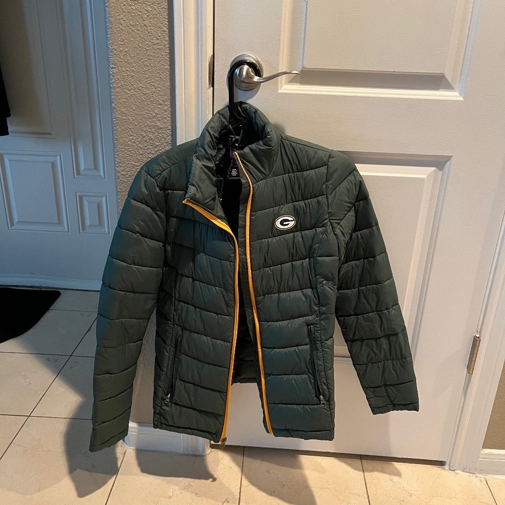 Green Bay Packer Puffer Jacket